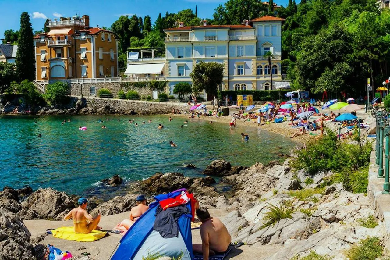 Room Soba U Opatiji Na Lipovici Opatija Penzion